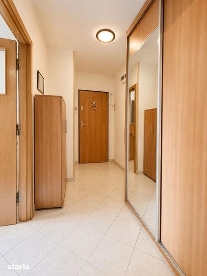 Apartament cu 3 camere decomandat în Văcăresti