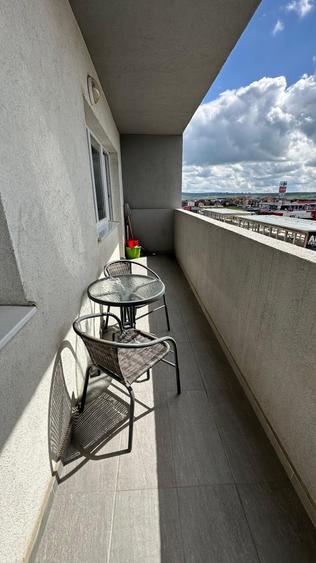 Apartament cu 2 camere decomandat, mobilat în Mihai Viteazul
