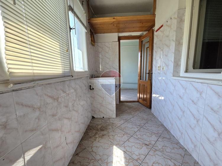 Apartament 2 camere | Central Foc?ani | Necesita Renovare - 6