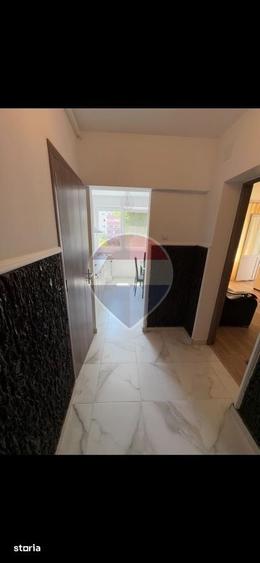 Apartament cu 2 camere semidecomandat în Șoarș