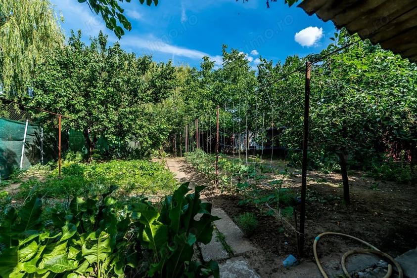 Casă cu 3 camere cu Teren 330 Mp în Central