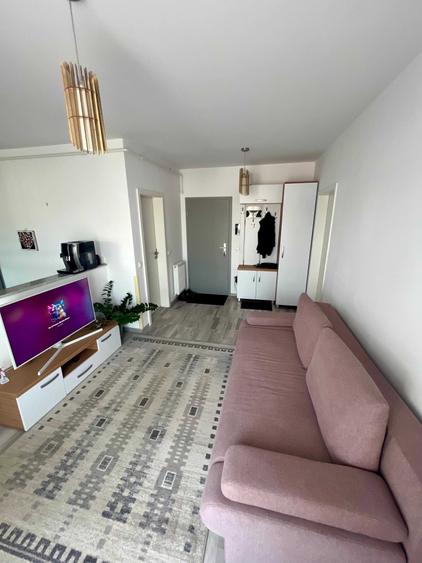 Apartament cu 2 camere decomandat în Avantgarden