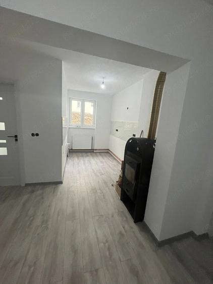 Apartament cu 3 camere decomandat în Gălăuțaș