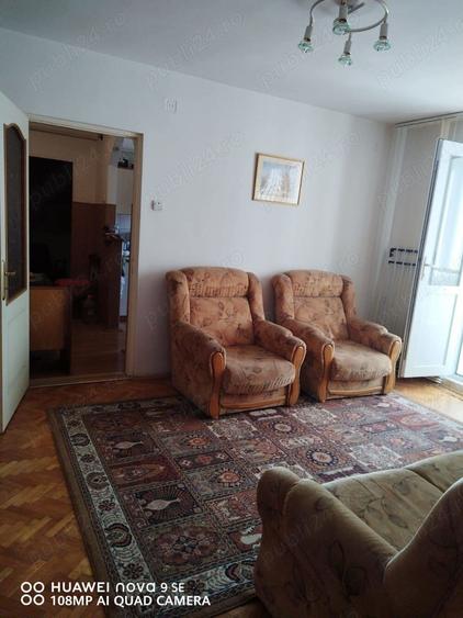 Apartament cu 3 camere în Târnăveni