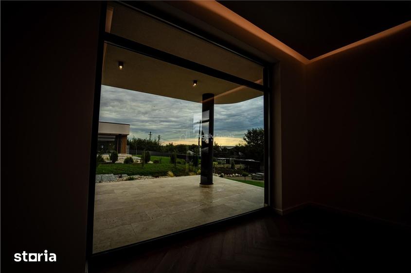 Vila de lux, situata pe Drumul Vinului, construita cu materiale premi - 10