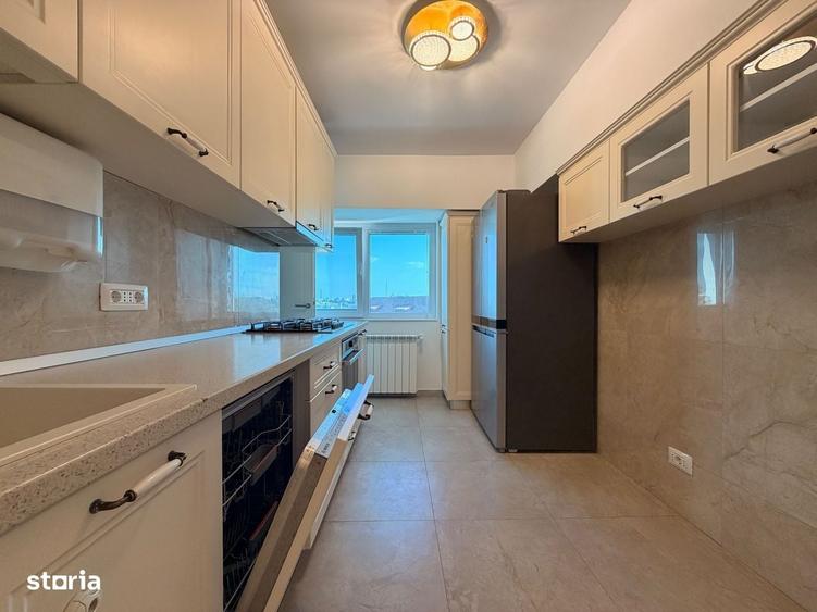 Apartament cu 4 camere în Unirii