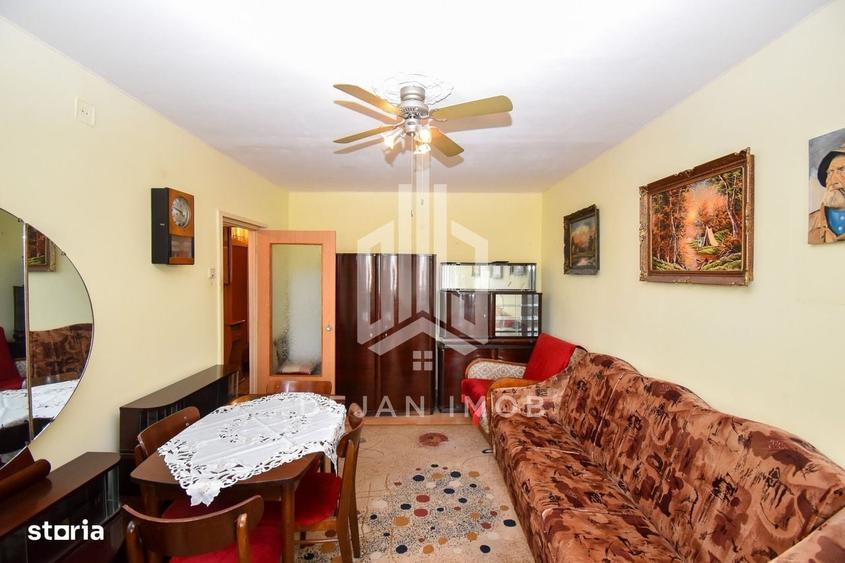 Apartament cu 3 camere, mobilat în Central