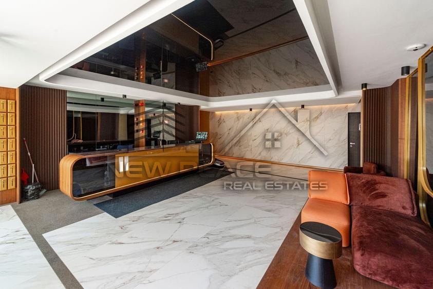 YachtKID | Terasa de 11,50 mp [+21% TVA] Bucatarie inchisa | LUX - 12