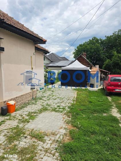 Casă cu 3 camere cu Teren 1700 Mp în Central