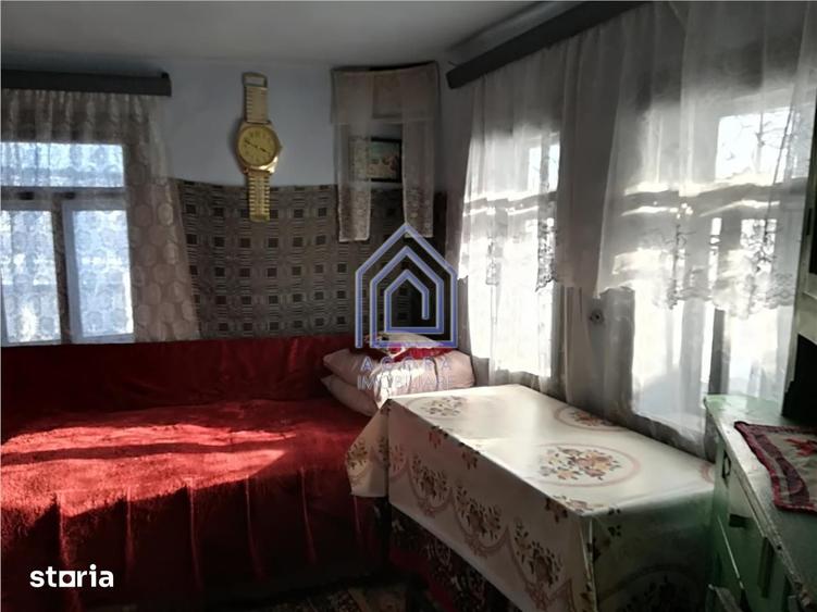 Casă cu 3 camere cu Teren 3600 Mp în Drăgușeni
