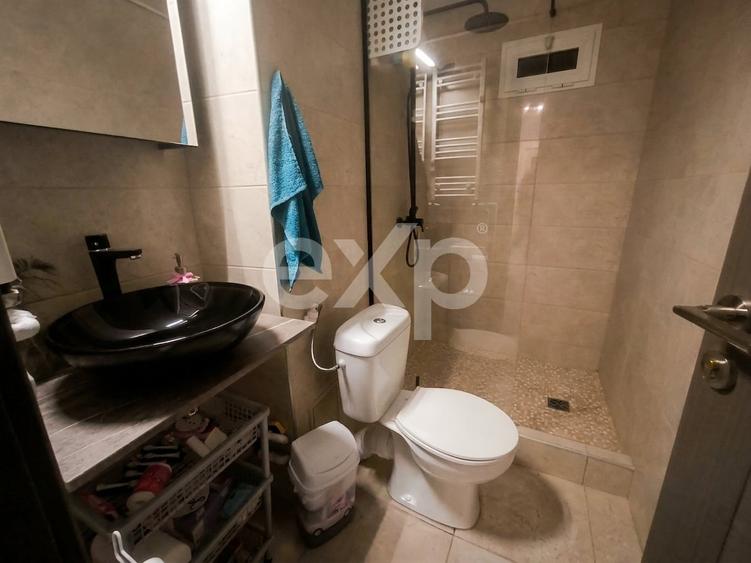 Apartament cu 4 camere decomandat, mobilat în Ultracentral