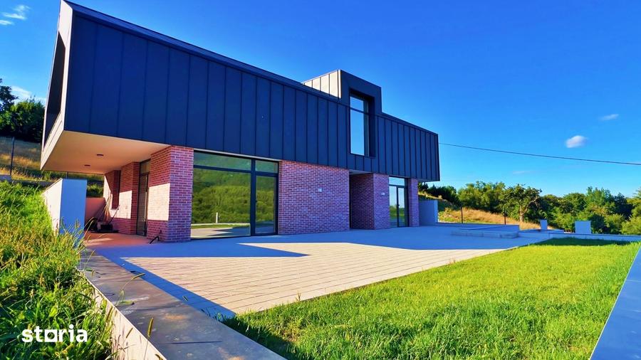 Casa 5 camere arhitectura moderna cu panorama spre Cetatea Cisnadioara - 14
