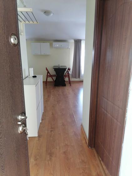 Apartament cu 2 camere decomandat în Străulești