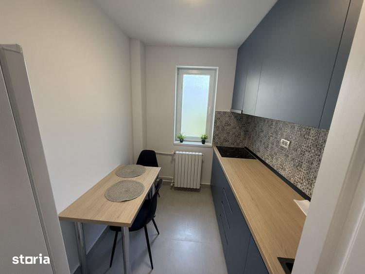 Apartament cu 2 camere semidecomandat în Tomis II