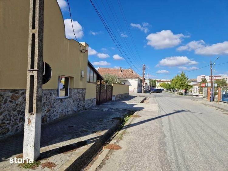 Casă cu 2 camere cu Teren 135 Mp în Ultracentral