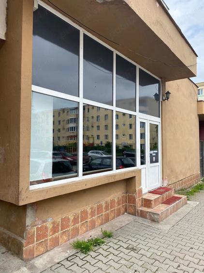 Spațiu comercial, de 70 mp, în Electroprecizia