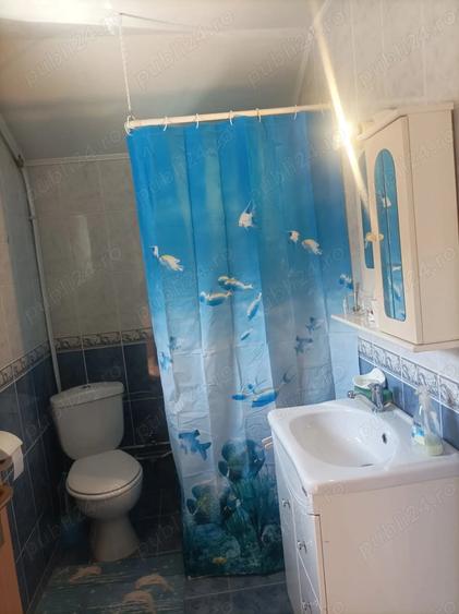 Casă cu 5 camere cu Teren 1500 Mp în Central