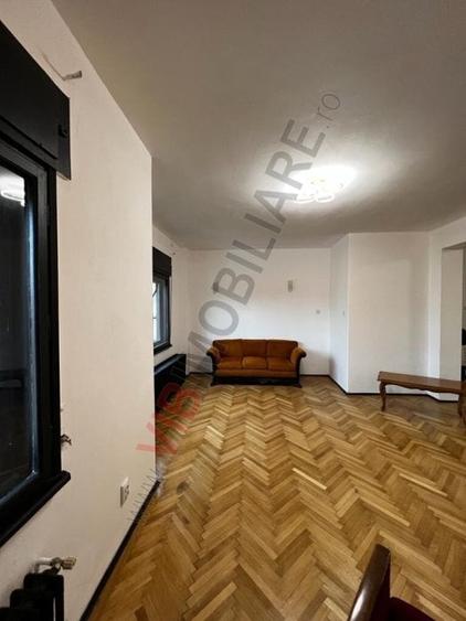 Apartament cu 3 camere circular în Dorobanți