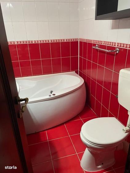 Apartament cu 2 camere decomandat în Ostroveni