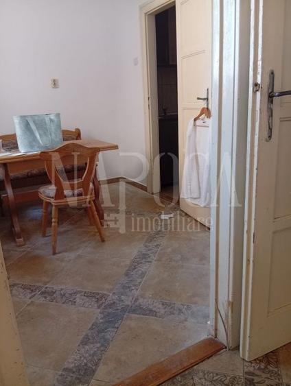 Apartament cu 2 camere semidecomandat, mobilat în Central