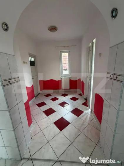 Casă cu 3 camere cu Teren 800 Mp în Cornești