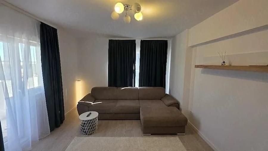 Apartament cu 2 camere decomandat în Sud