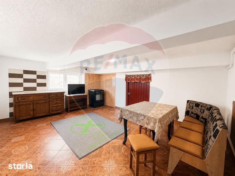 Casă cu 4 camere cu Teren 1400 Mp în Bod
