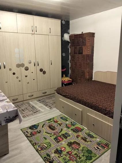 Casă cu 3 camere cu Teren 880 Mp în Nișcov