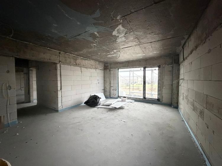 Apartament cu 3 camere decomandat în Universitate