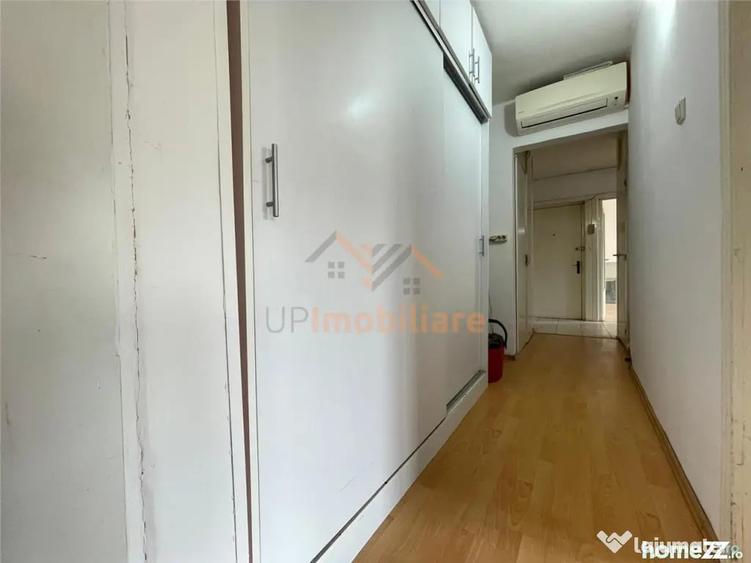 Apartament cu 3 camere decomandat în Decebal