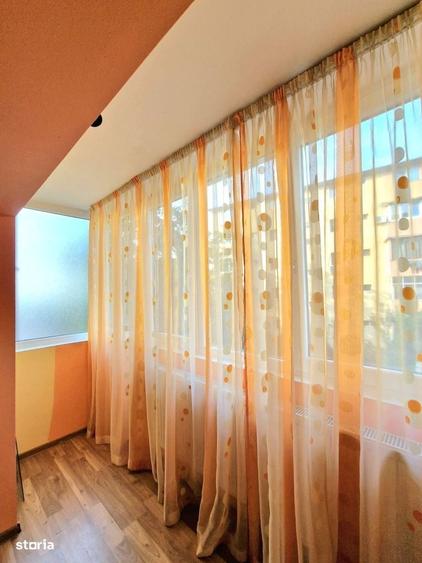 Apartament cu 3 camere decomandat în Dâmbovița