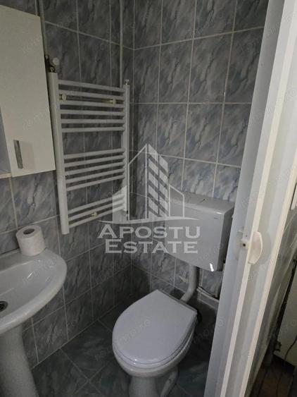 Garsonieră decomandată în Steaua