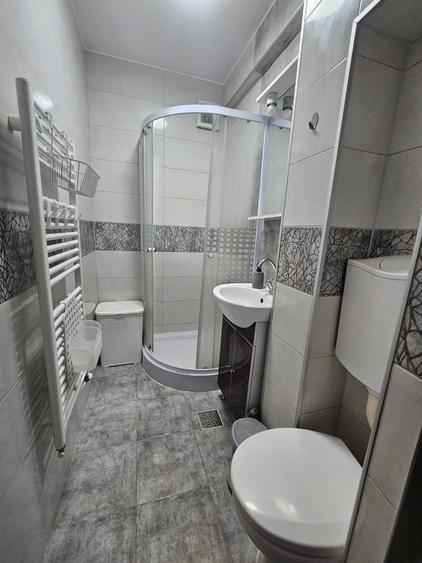 Apartament cu 2 camere semidecomandat în Exterior Vest