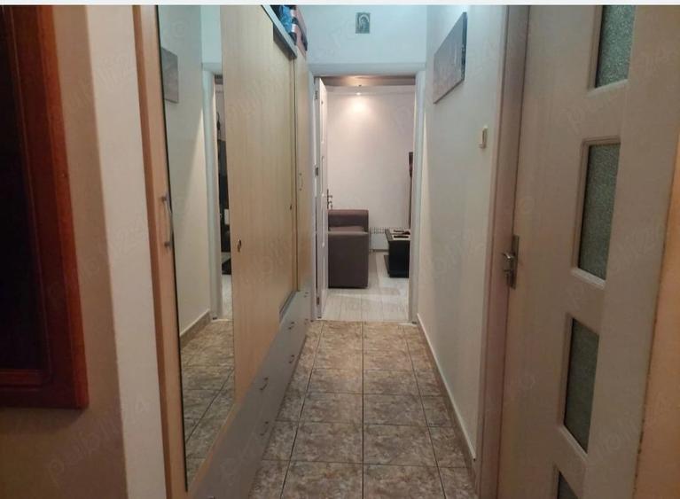 Apartament cu 2 camere decomandat în Negru Vodă