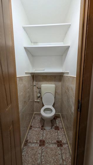 Apartament cu 3 camere decomandat în Dristor