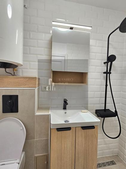 2 camere decomandat, modern| Parcare | 5 min metrou Apărătorii Patriei - 10