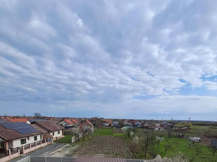 Teren de 680 mp, în Sânmihaiu Român