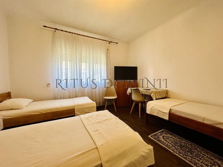 Apartament cu 4 camere, mobilat în Nufărul