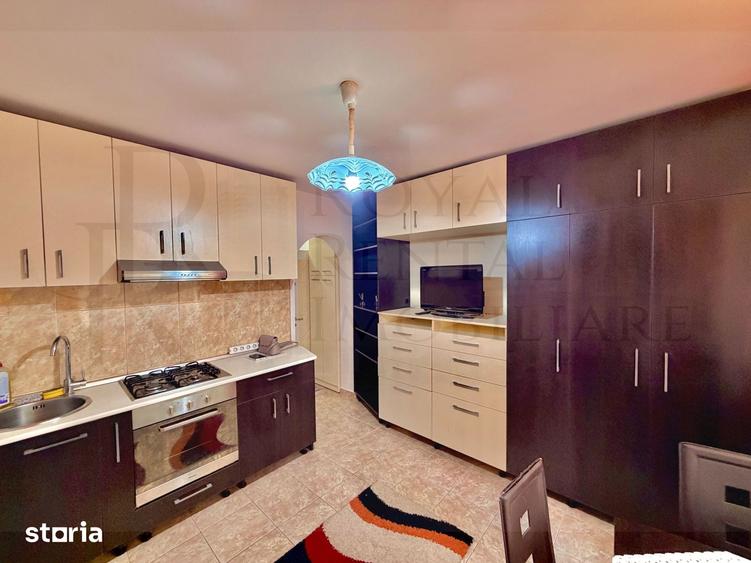 Apartament cu 2 camere în Andrei Mureșanu