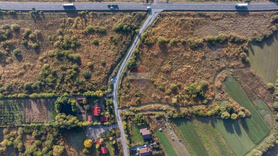 Teren Construcții intravilan de 430 mp, în Lunca Calnicului