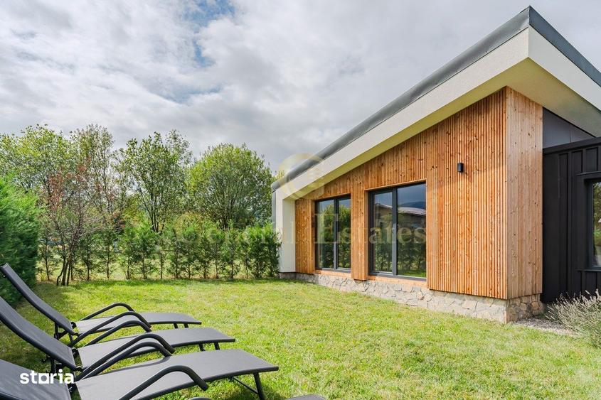 Casă cu 4 camere cu Teren 470 Mp în Central