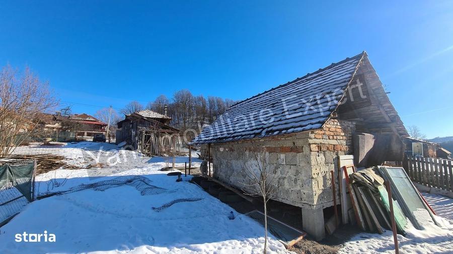 Casă cu 3 camere în Vernești
