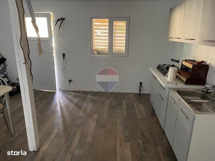 Casă cu 2 camere în Cătălina
