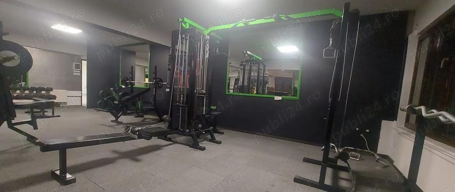 Spațiu comercial, de 220 mp, în Central