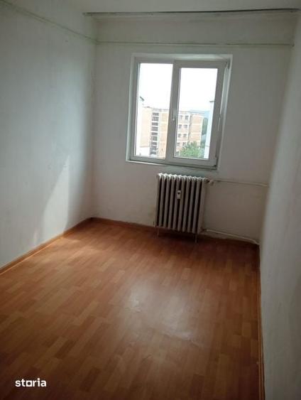 Apartament de vanzare - 2