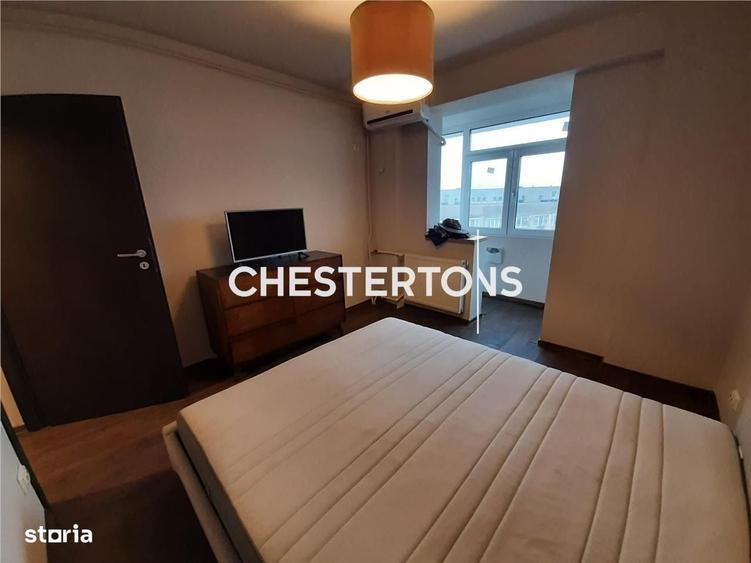 Apartament cu 3 camere în Tineretului