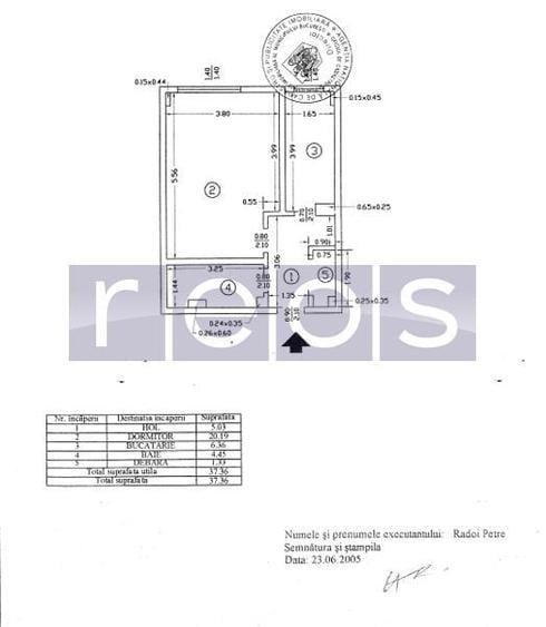 Garsonieră decomandată în 13 Septembrie