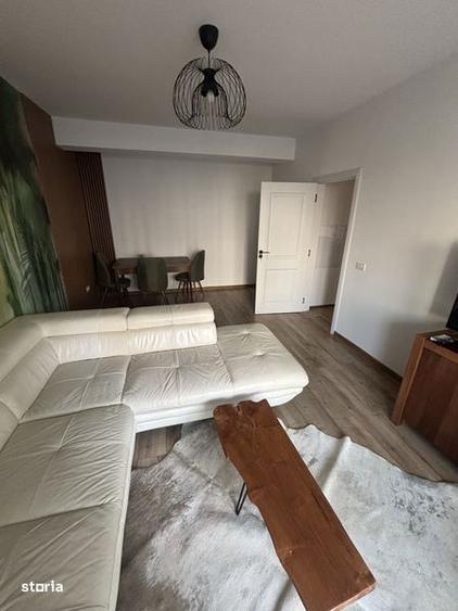 Apartament cu 2 camere, mobilat în Central