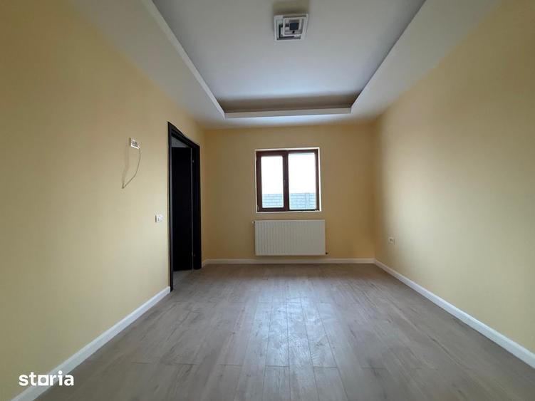 Casă cu 4 camere cu Teren 535 Mp în Clinceni