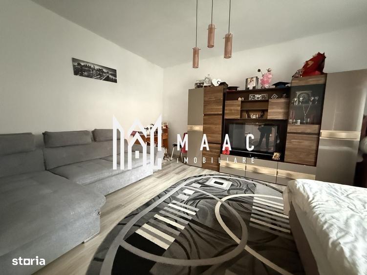 Apartament cu 4 camere semidecomandat în Reșița